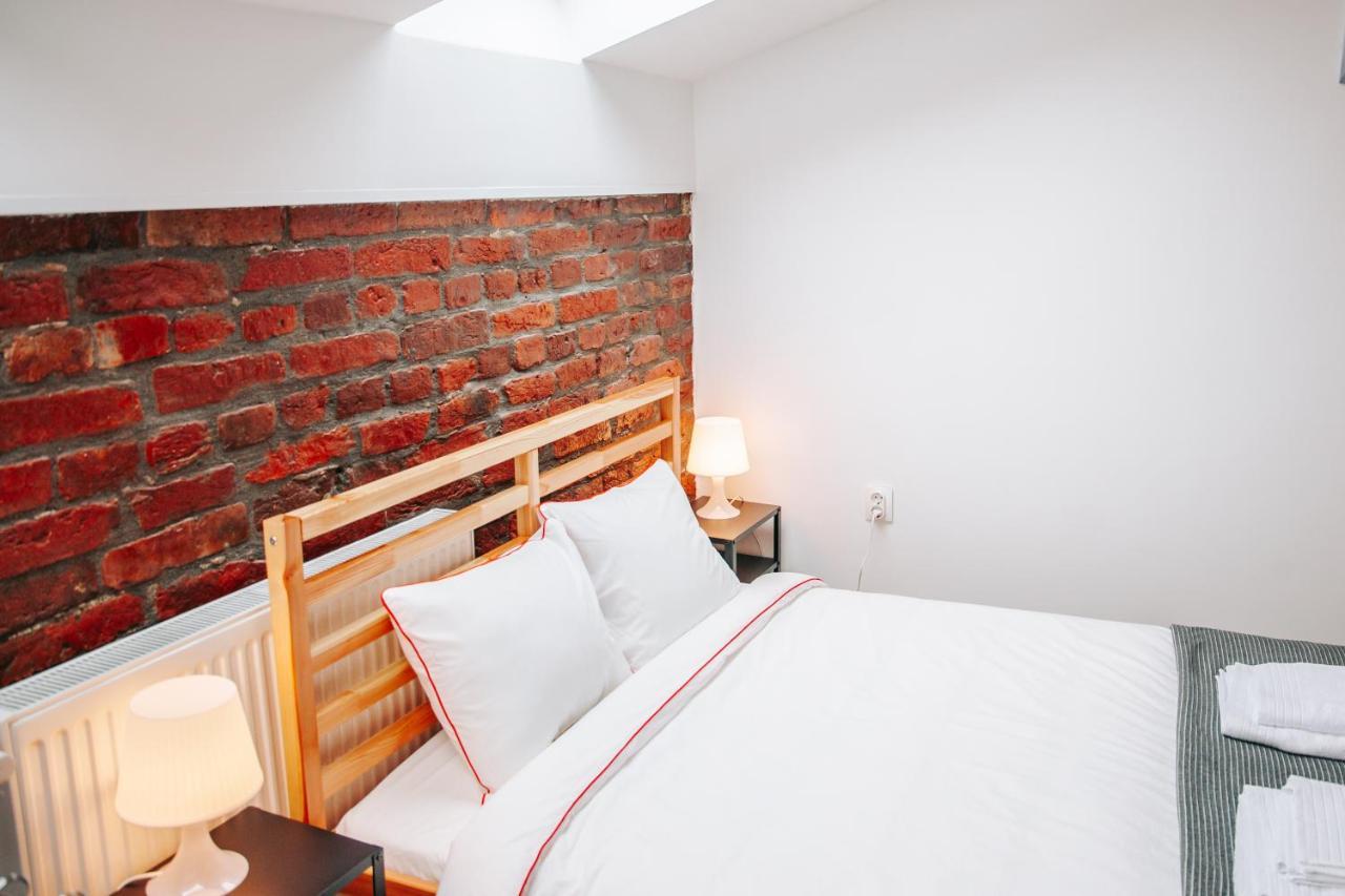 Kali Host Home Away From Home Târgu-Mureş Екстериор снимка