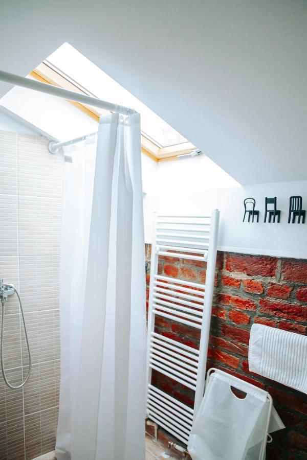 Kali Host Home Away From Home Târgu-Mureş Екстериор снимка