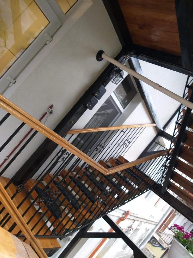 Kali Host Home Away From Home Târgu-Mureş Екстериор снимка